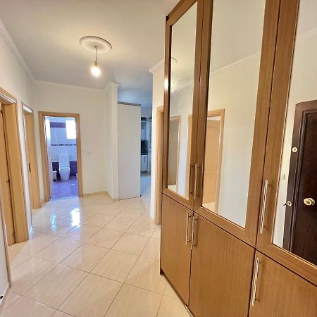 شقة ساراندا  في Ermis Apartament المظهر الخارجي الصورة